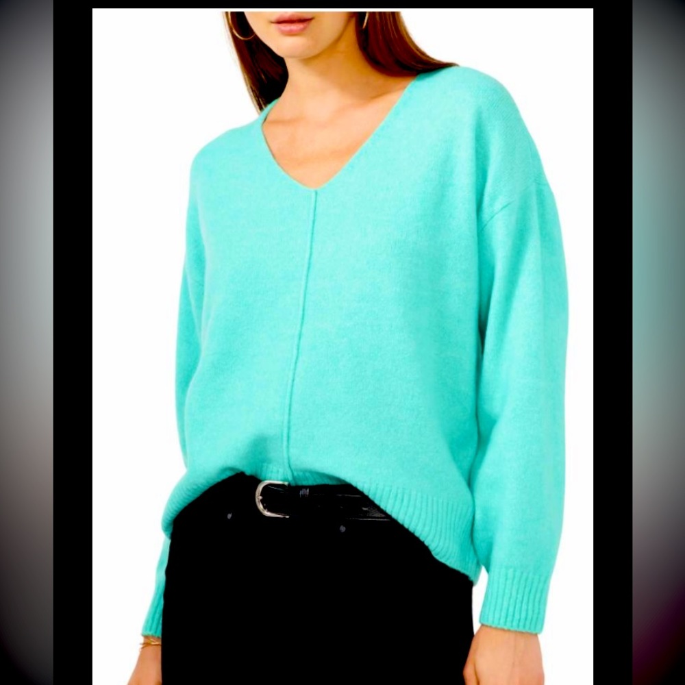 Vince Camuto sweater